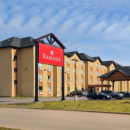 Ramada By Wyndham Cold Lake Luaran gambar