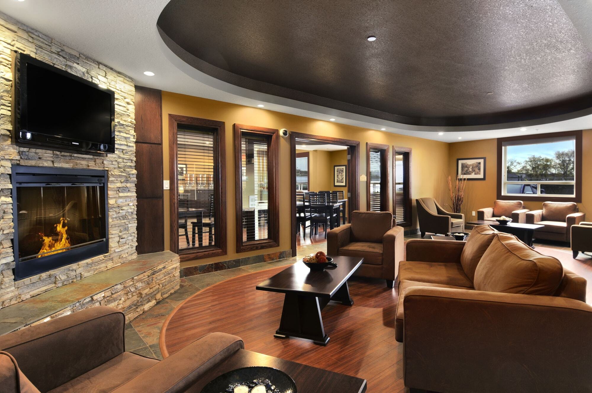 Ramada By Wyndham Cold Lake Luaran gambar